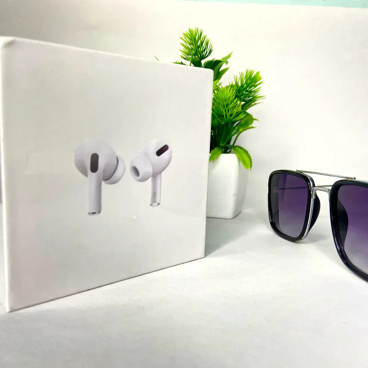 Apple AirPods Pro (2nd Generation)